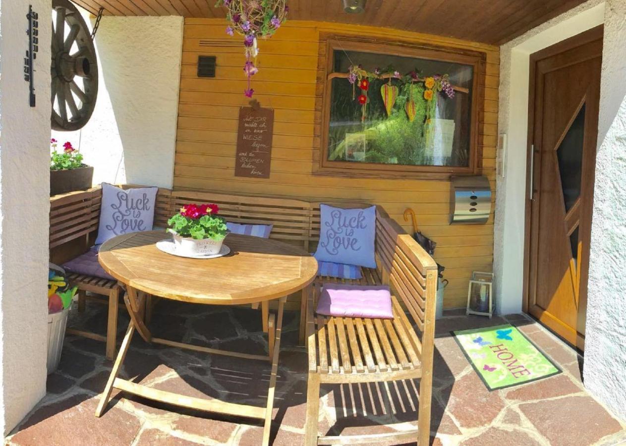 Gaestehaus Bergkristall Wallgau Bagian luar foto