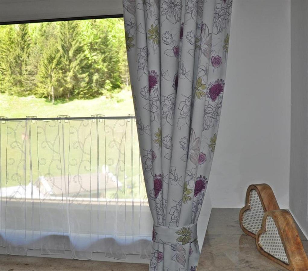 Gaestehaus Bergkristall Wallgau Bagian luar foto